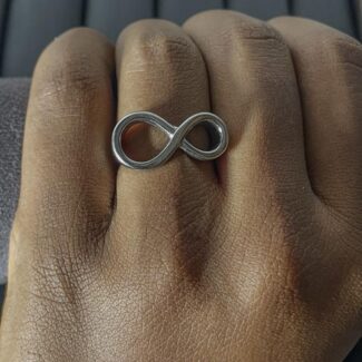 Infinity Loop Minimal Ring